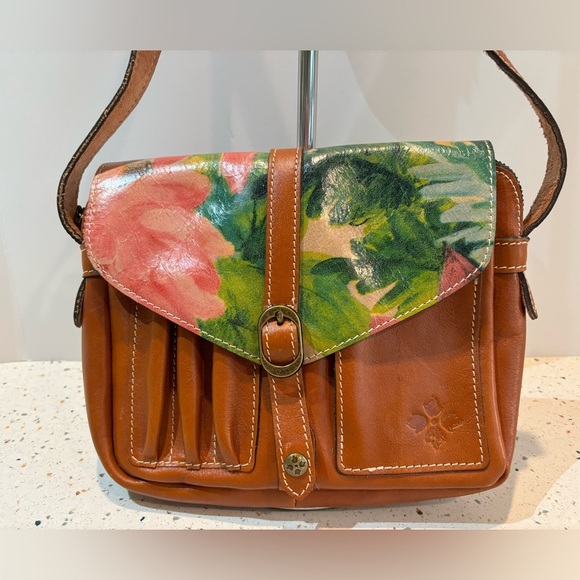 Patricia Nash Floral Leather Crossbody Handbag - Picture 4 of 16